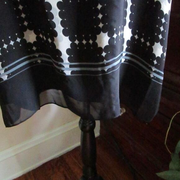 Max Studio Black & Cream Abstract Print A-Line Summer Dress Size Small Midi Glam - Picture 15 of 16
